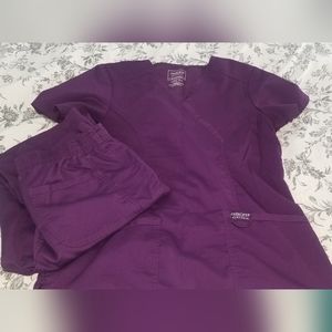 Cherokee medical scrubs
